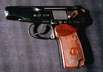 Pistole Makarov.