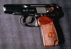 Pistole Makarov.